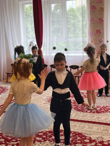Танцевальная мозайка Танцевальная мозайка.